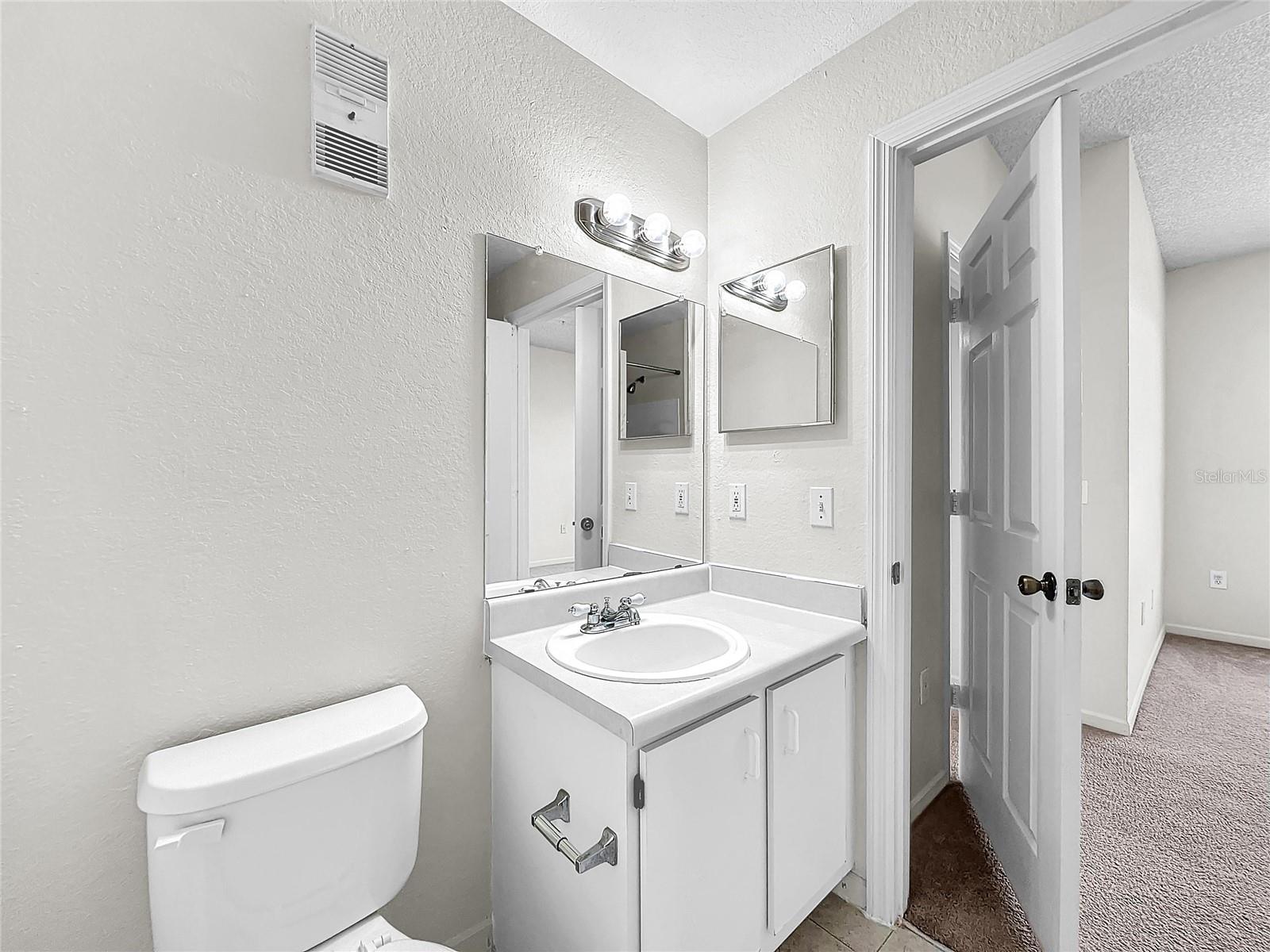 Image 26 of 82 For 13025 Mulberry Park Drive 332