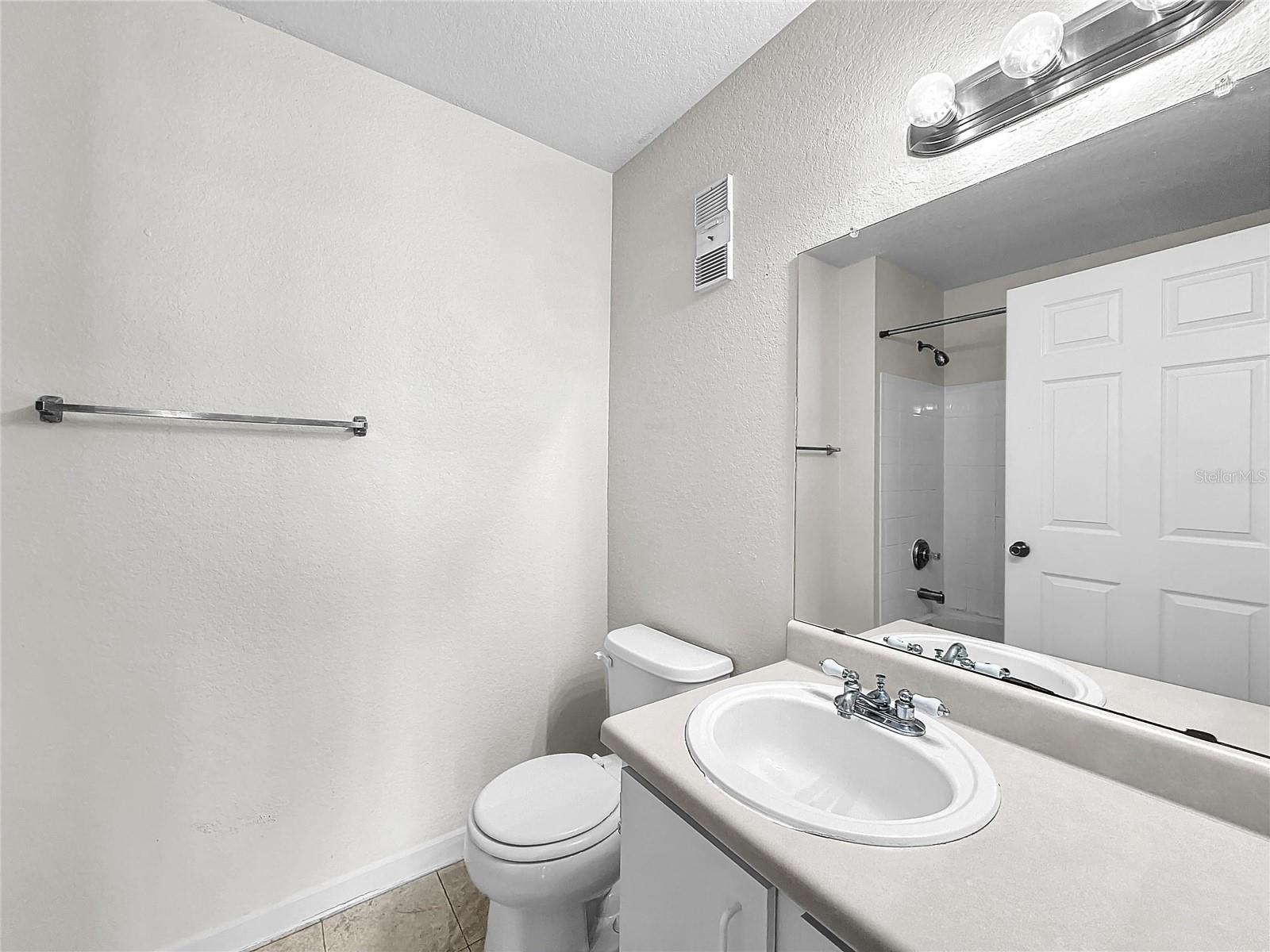 Image 36 of 82 For 13025 Mulberry Park Drive 332
