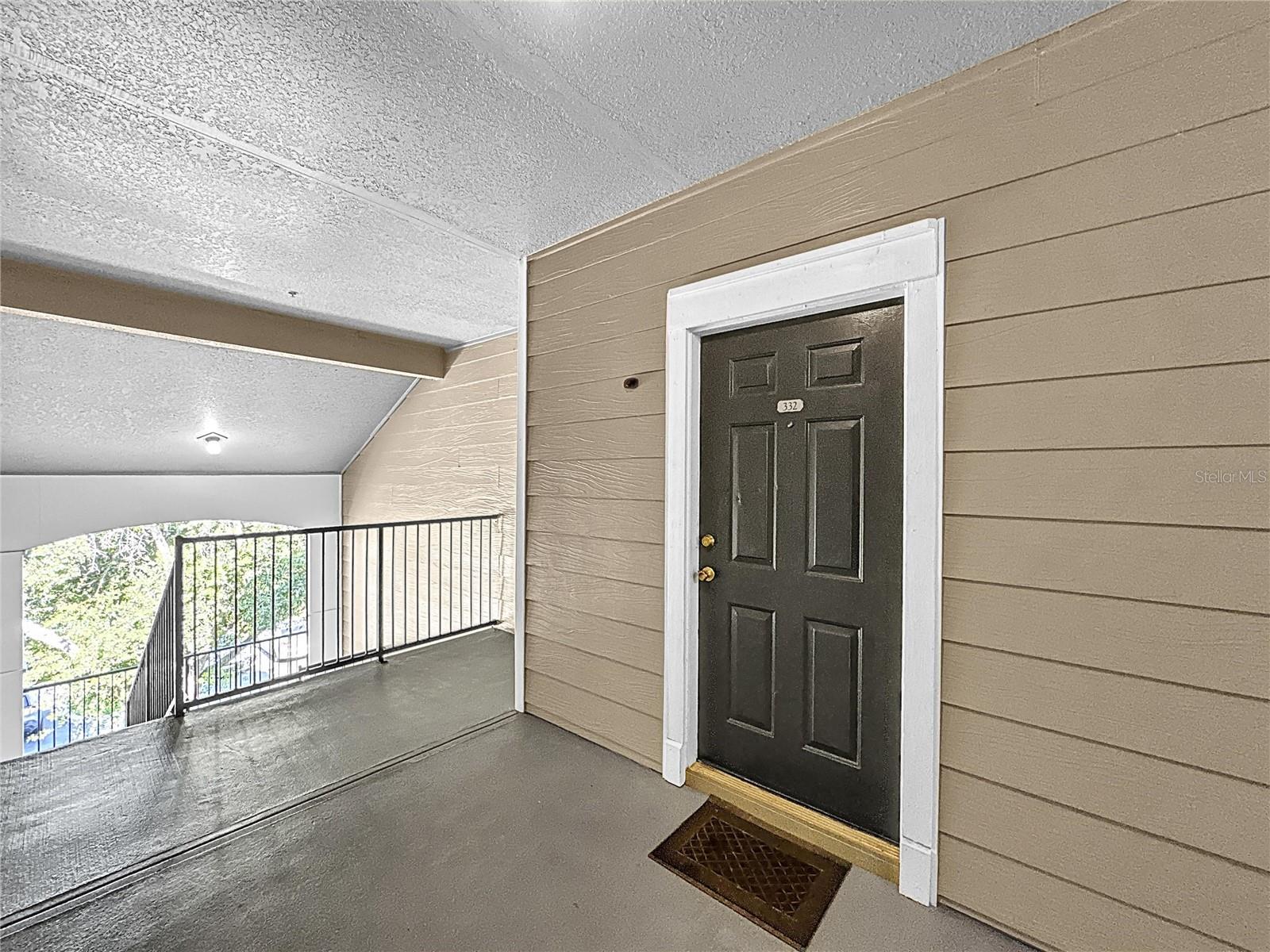 Image 5 of 82 For 13025 Mulberry Park Drive 332