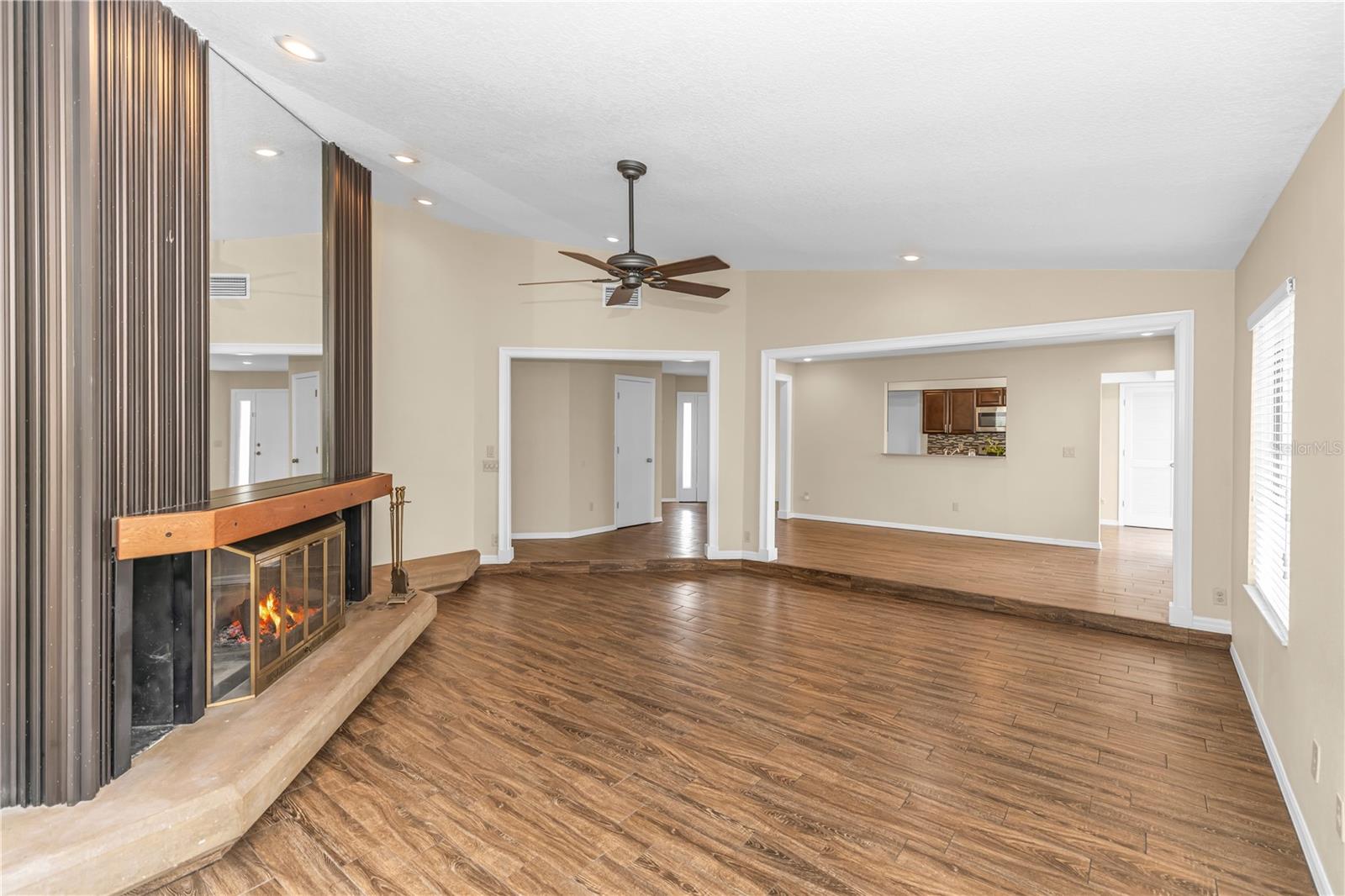 Image 10 of 36 For 510 Spoonbill Court