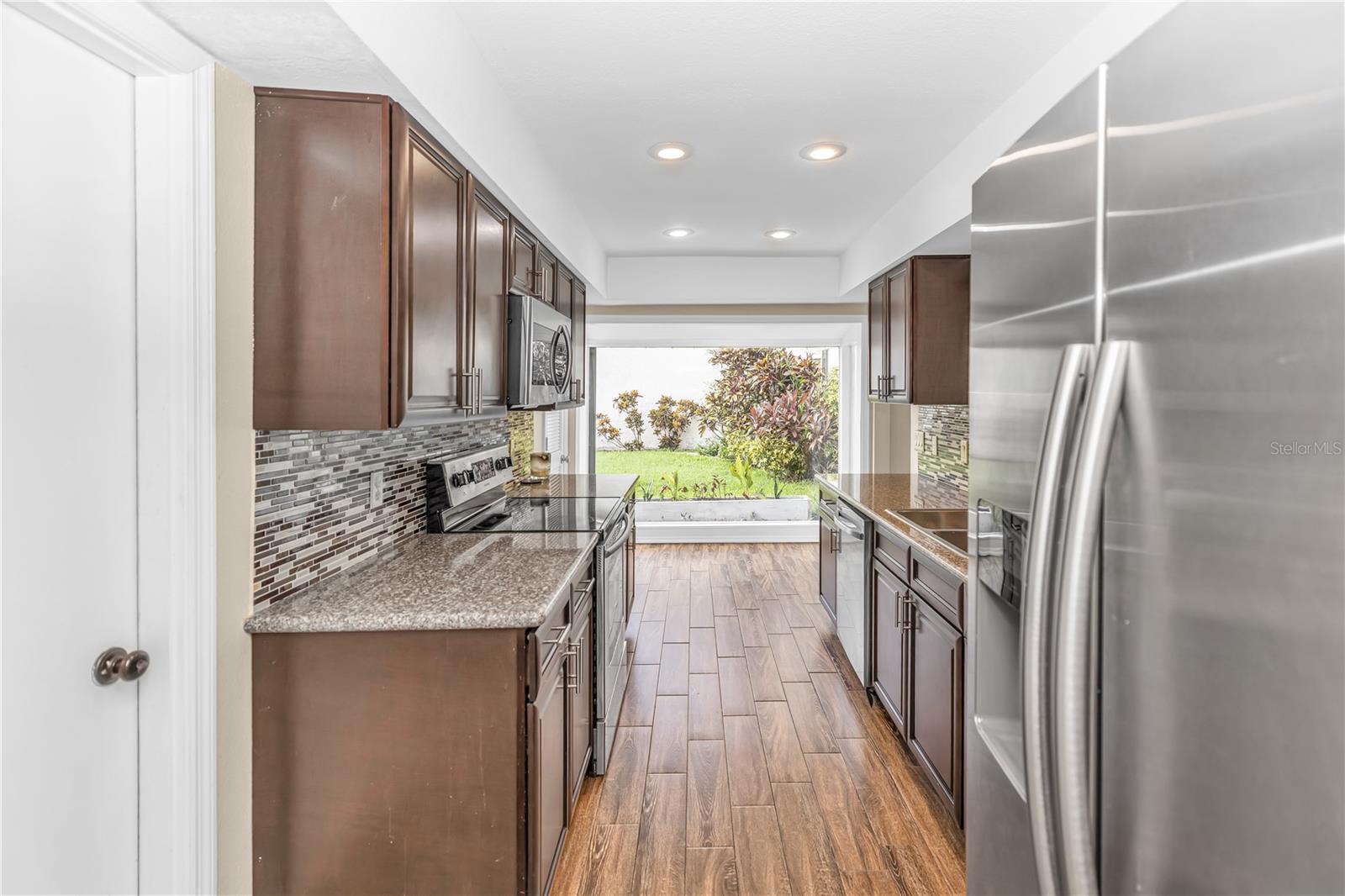 Image 13 of 36 For 510 Spoonbill Court