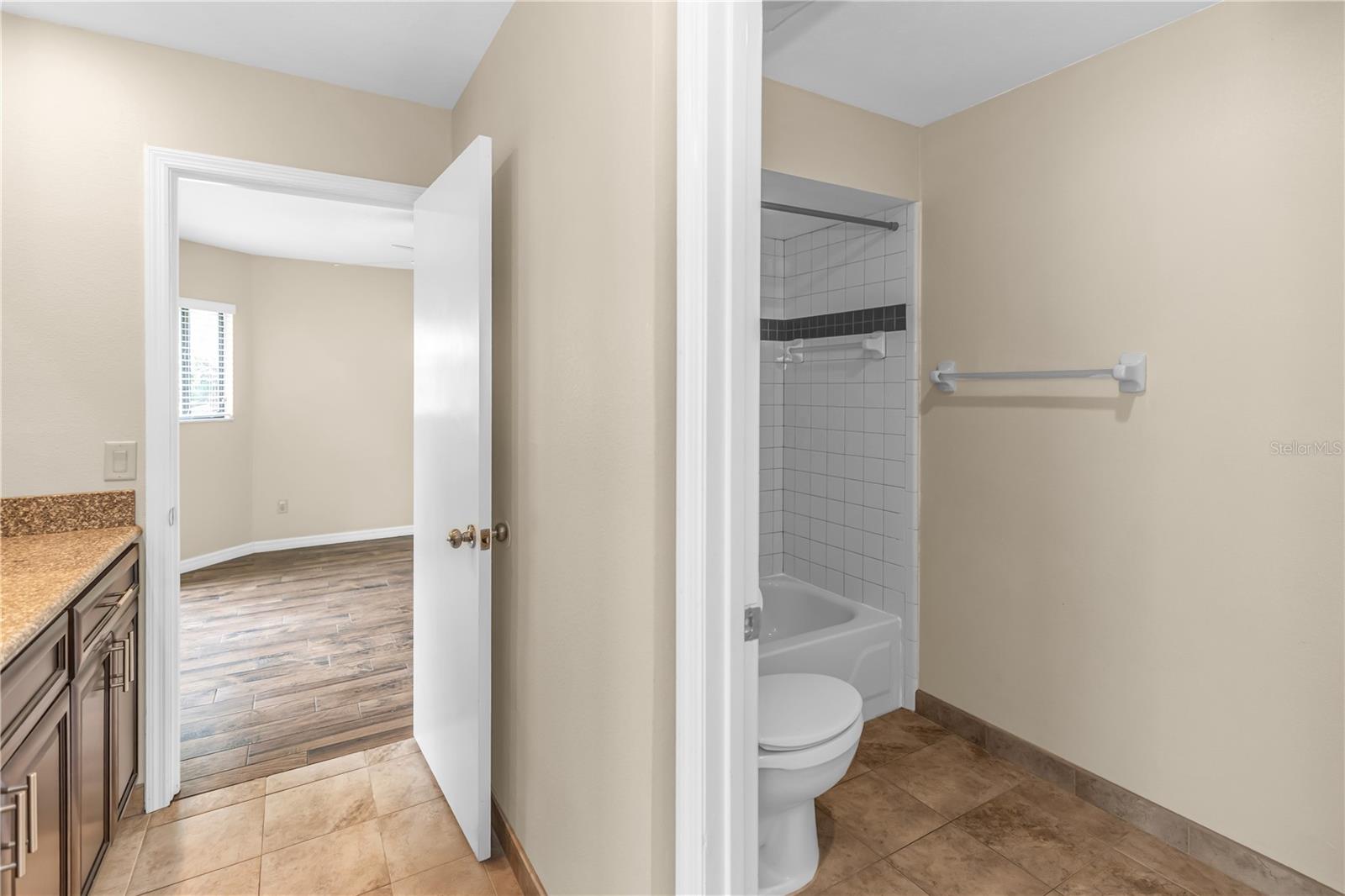 Image 19 of 36 For 510 Spoonbill Court