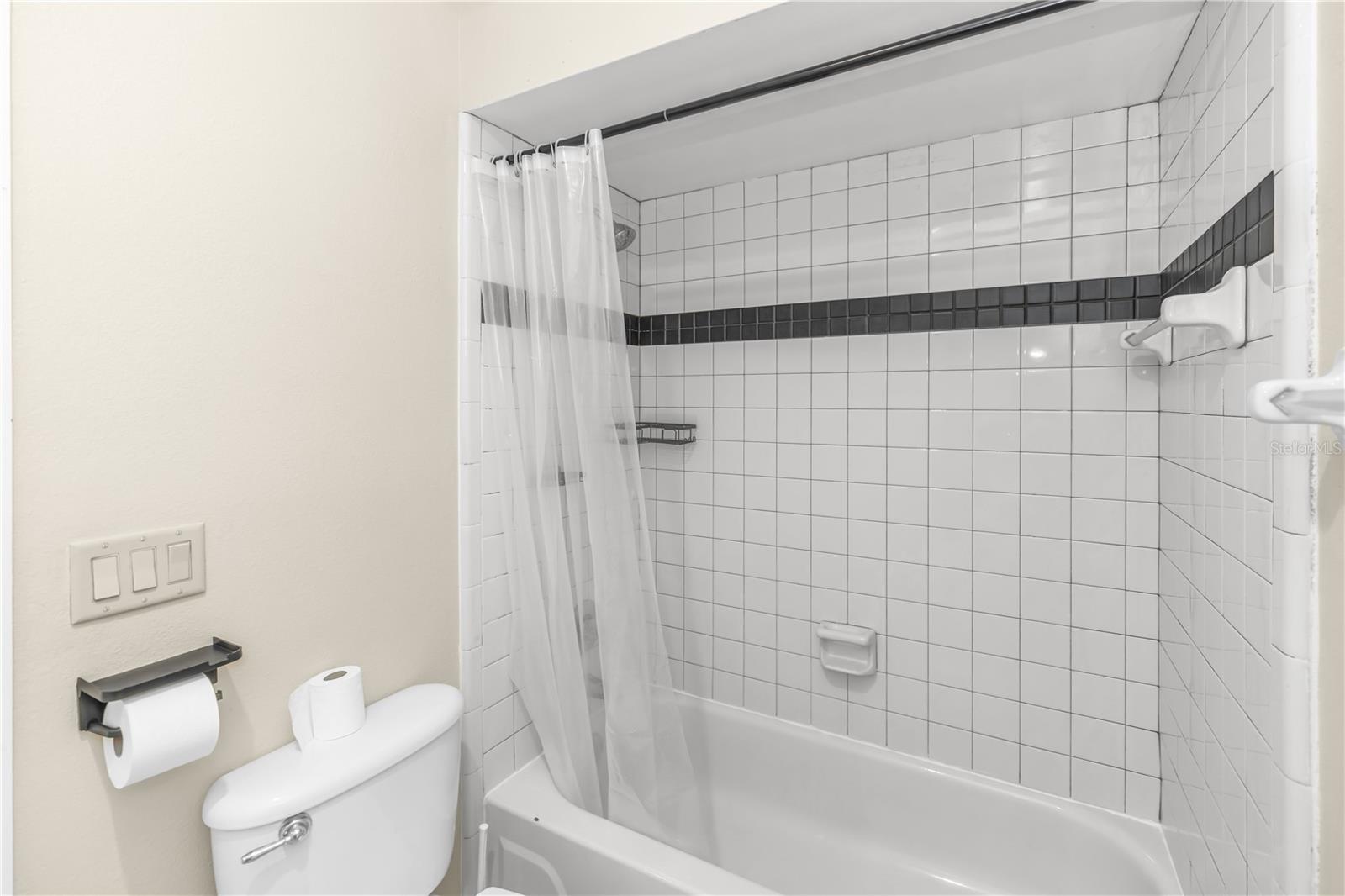 Image 20 of 36 For 510 Spoonbill Court