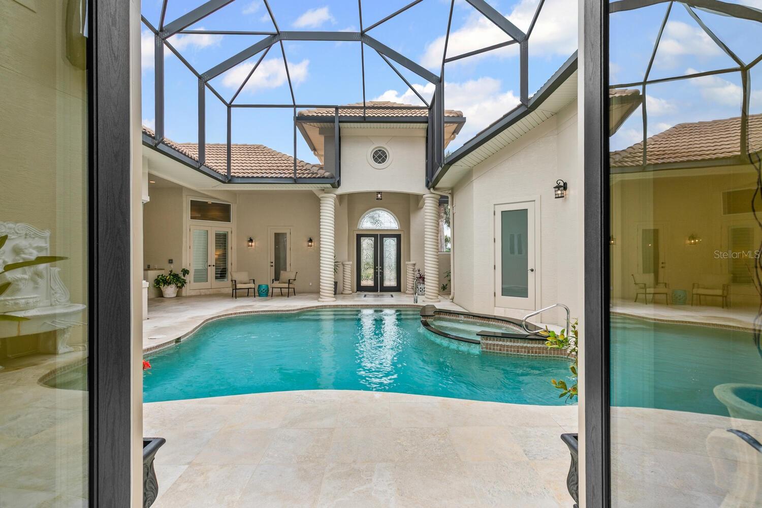 Image 17 of 95 For 15 San Gabriel Lane