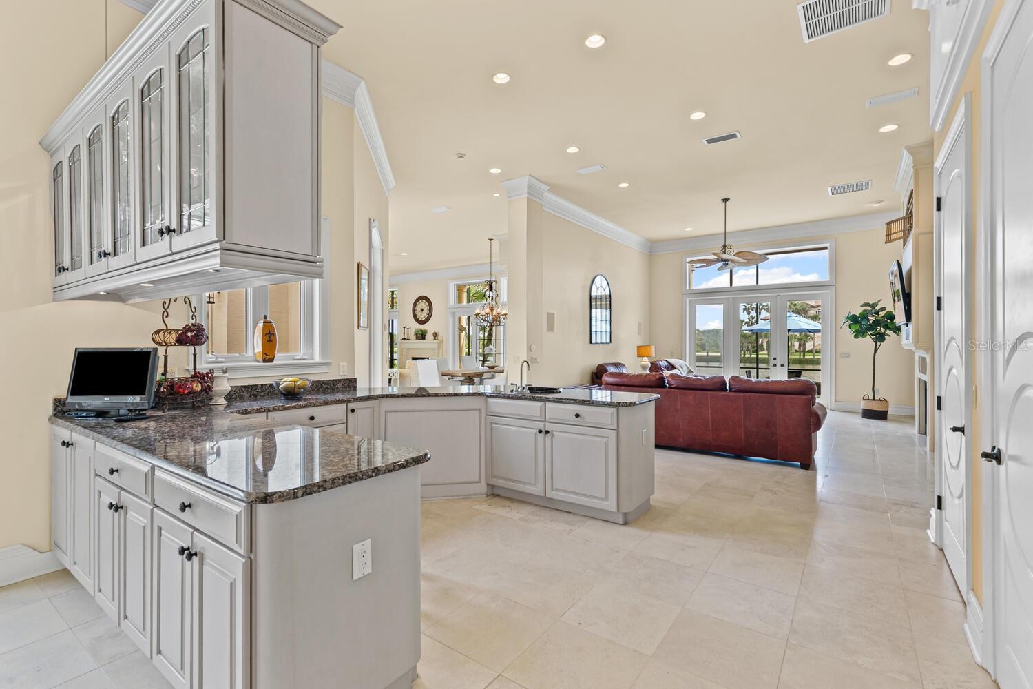 Image 35 of 95 For 15 San Gabriel Lane