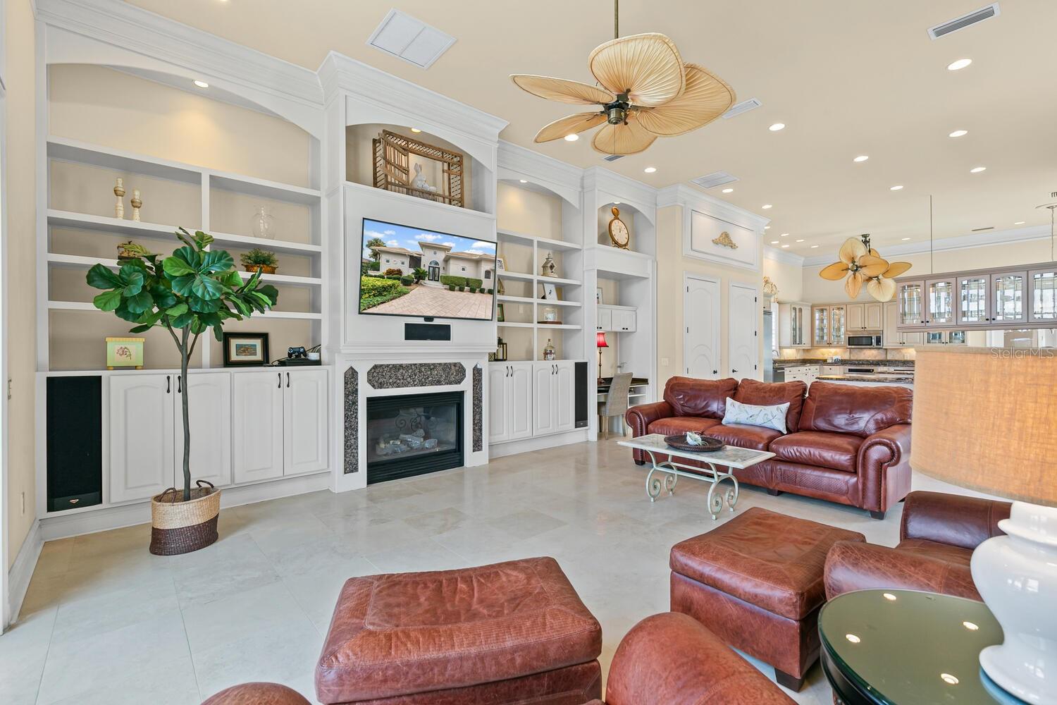 Image 37 of 95 For 15 San Gabriel Lane