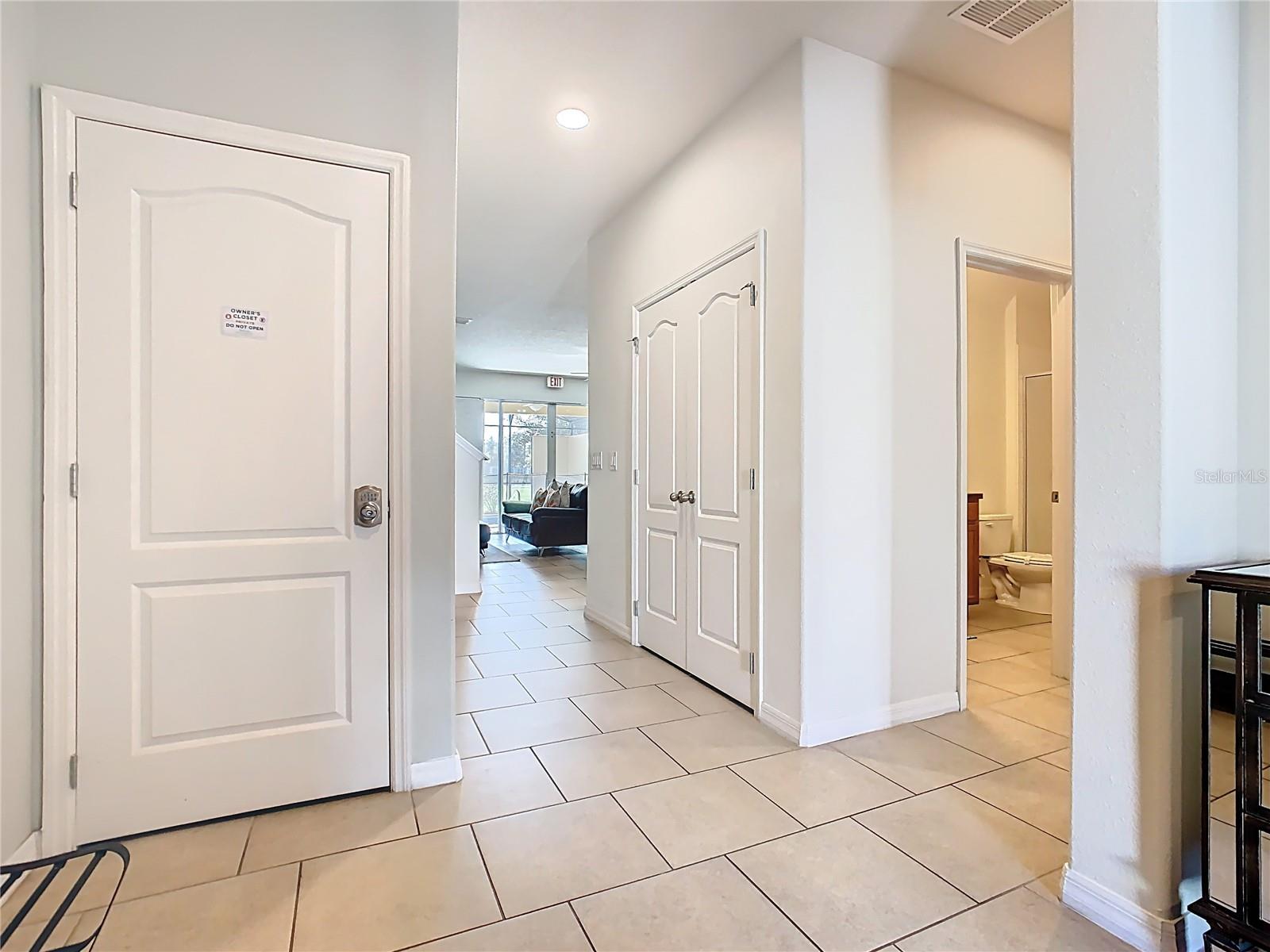 Image 12 of 56 For 4686 Terrasonesta Drive