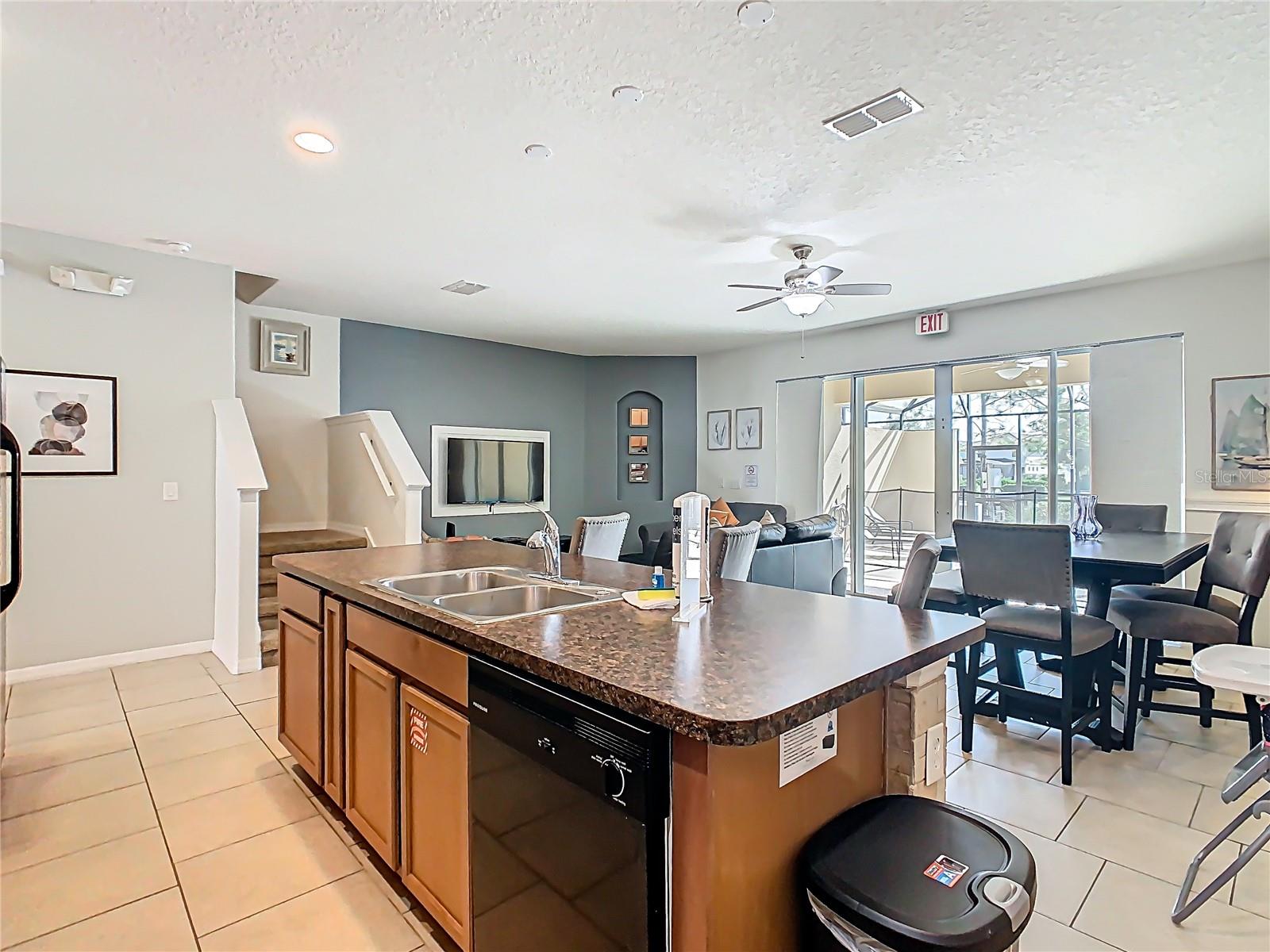 Image 19 of 56 For 4686 Terrasonesta Drive