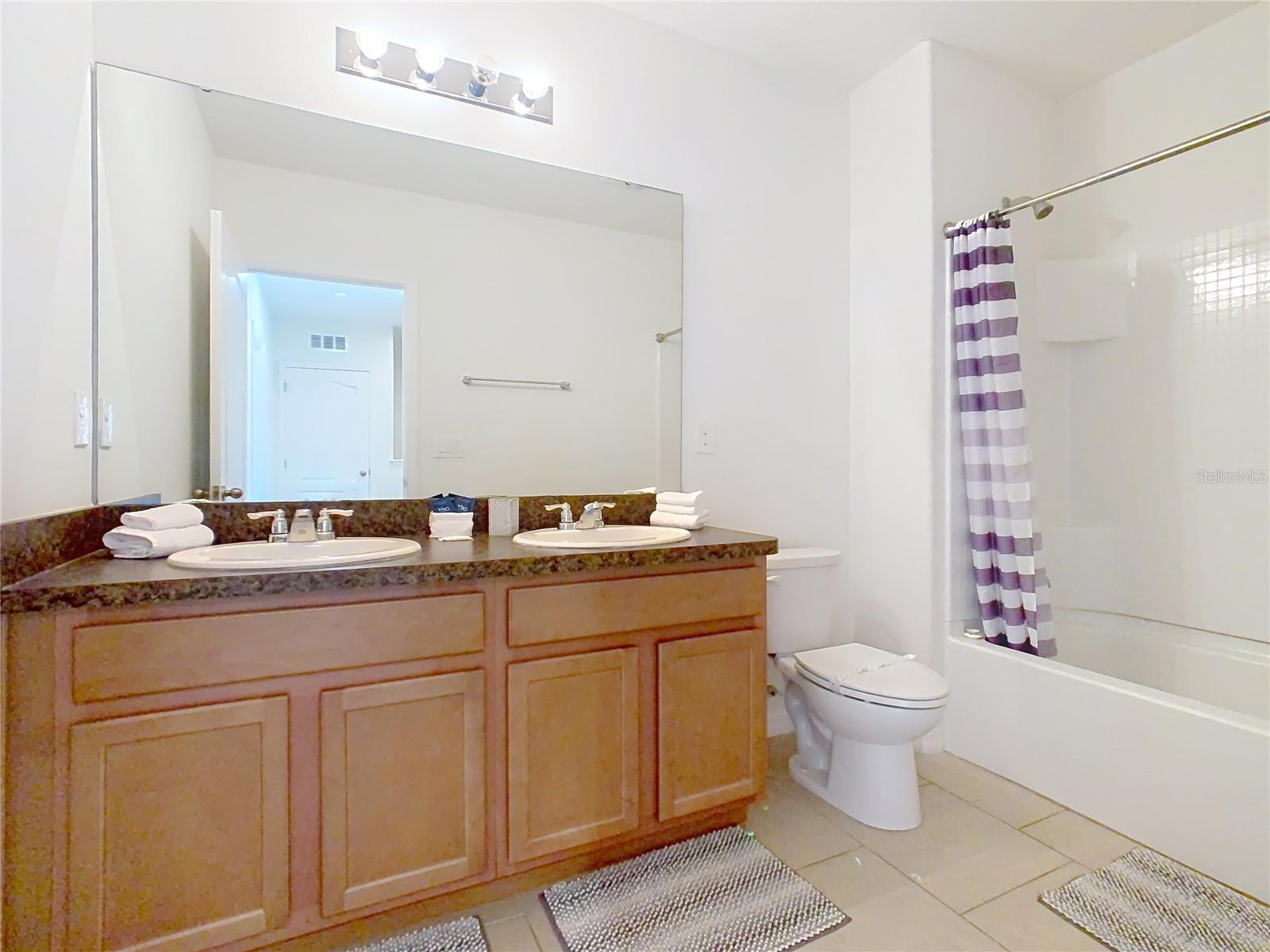 Image 31 of 56 For 4686 Terrasonesta Drive