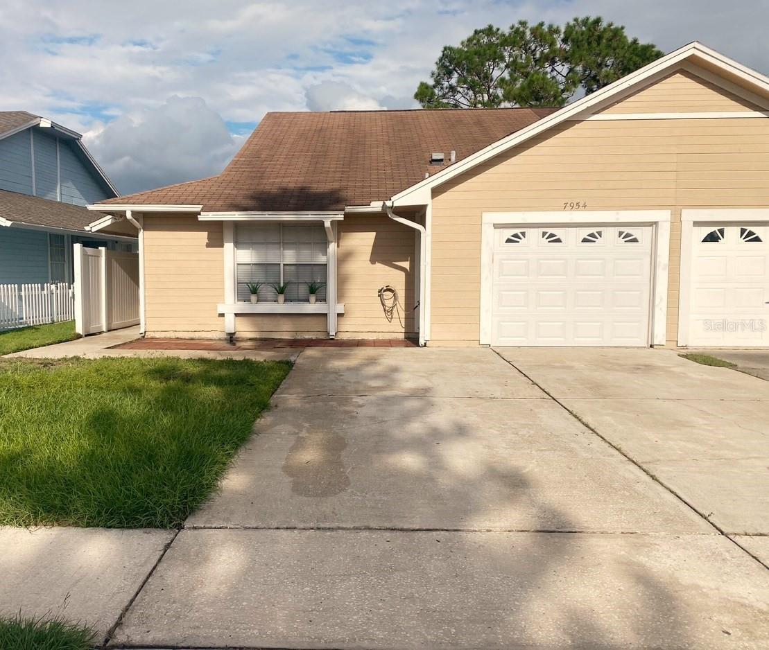 Image 3 of 63 For 7954 Sagebrush Place