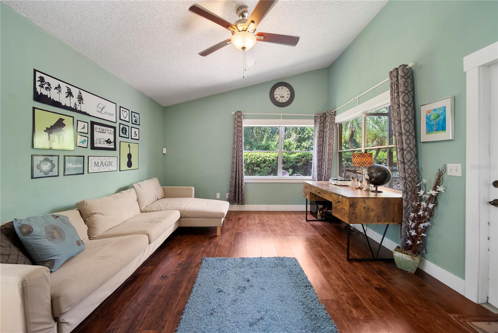 Image 12 of 33 For 2160 River Park Boulevard