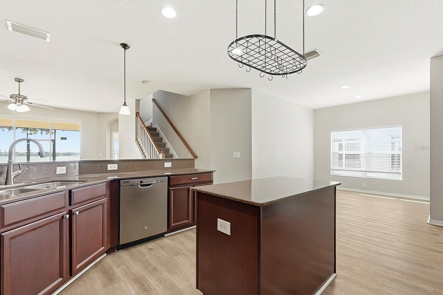 Image 23 of 46 For 1762 Mira Lago Circle