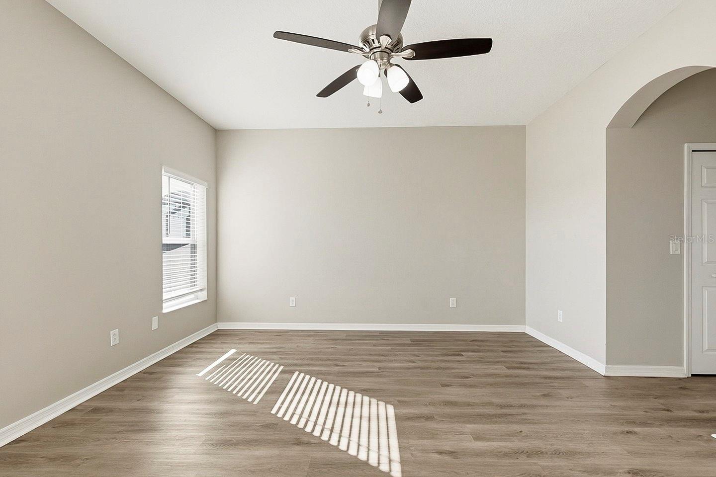 Image 25 of 46 For 1762 Mira Lago Circle