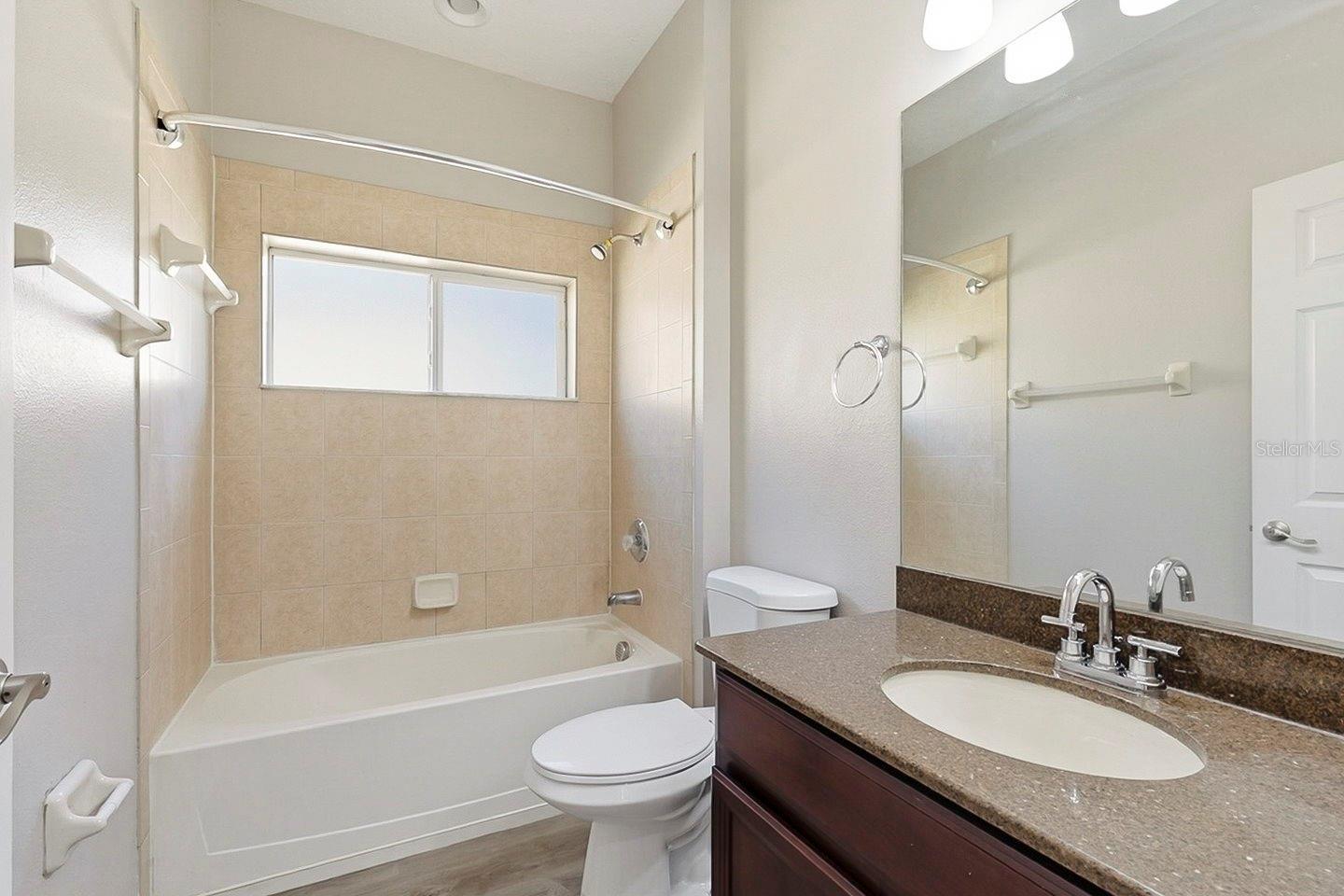 Image 31 of 46 For 1762 Mira Lago Circle