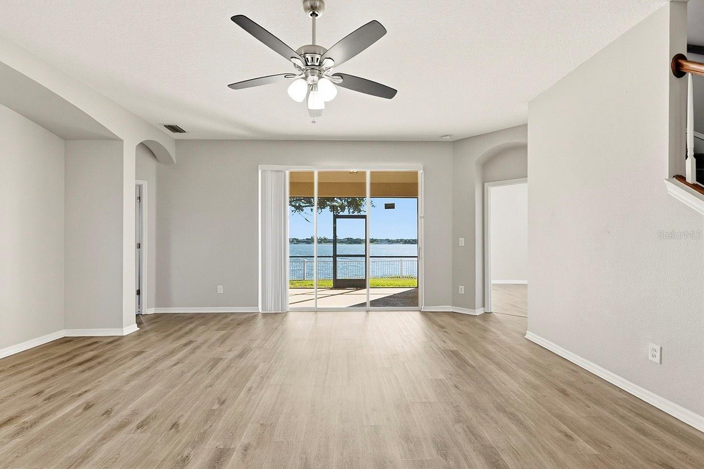 Image 4 of 46 For 1762 Mira Lago Circle