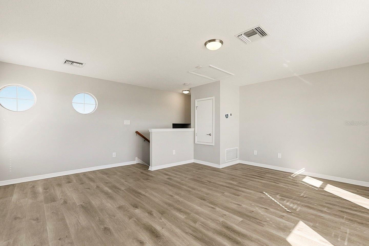 Image 40 of 46 For 1762 Mira Lago Circle