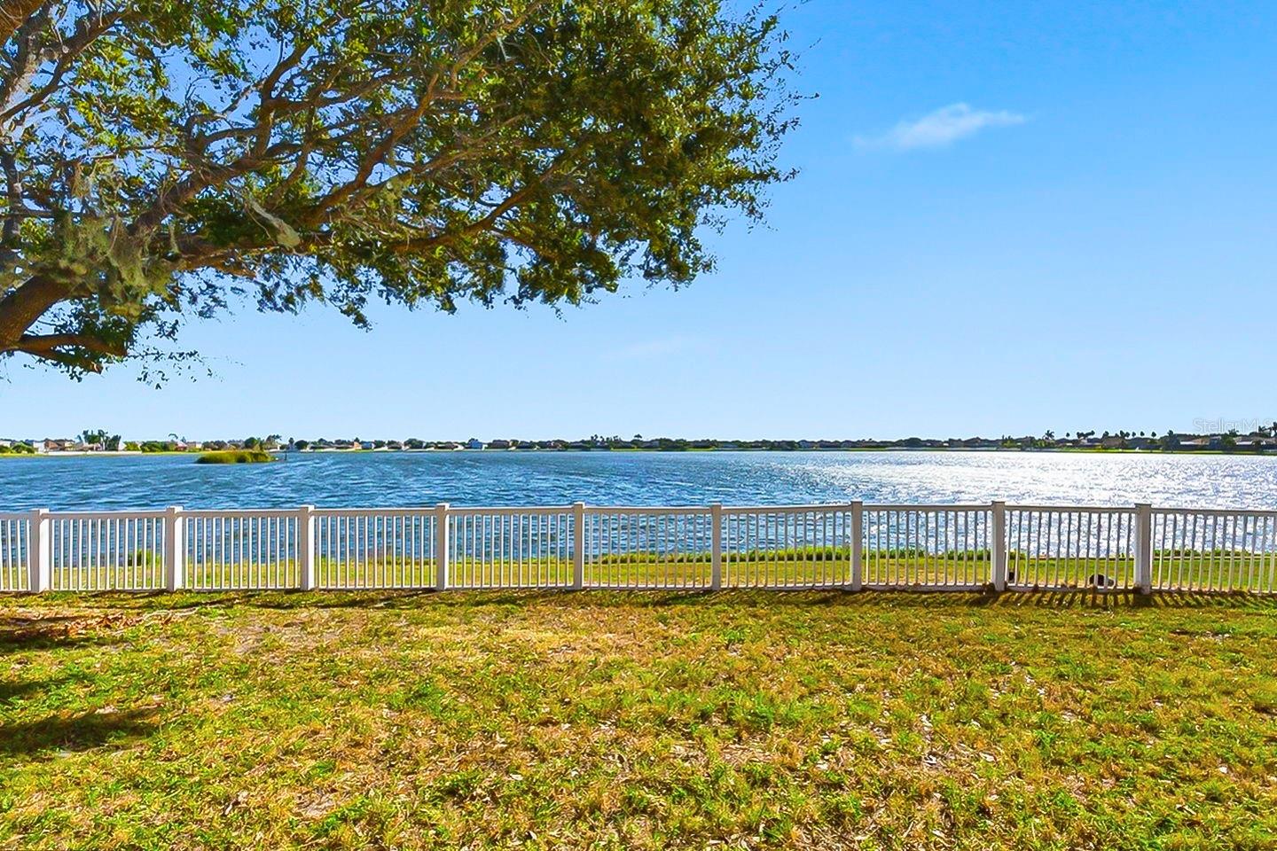 Image 42 of 46 For 1762 Mira Lago Circle