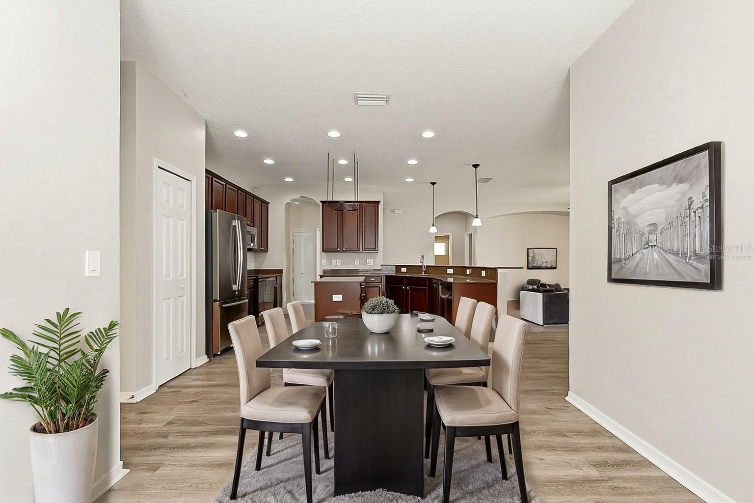 Image 5 of 46 For 1762 Mira Lago Circle