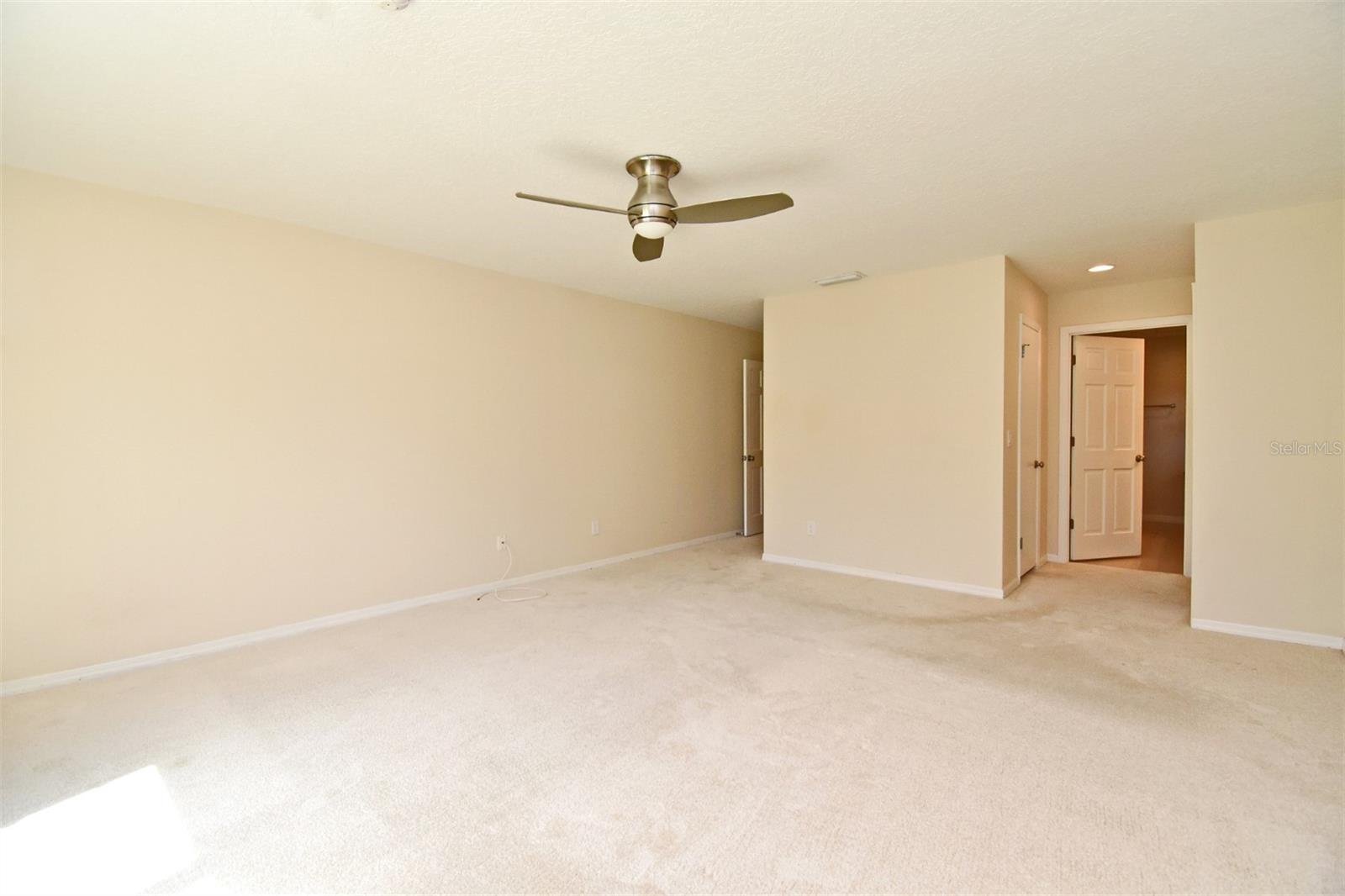 Image 32 of 60 For 380 White Oak Cir