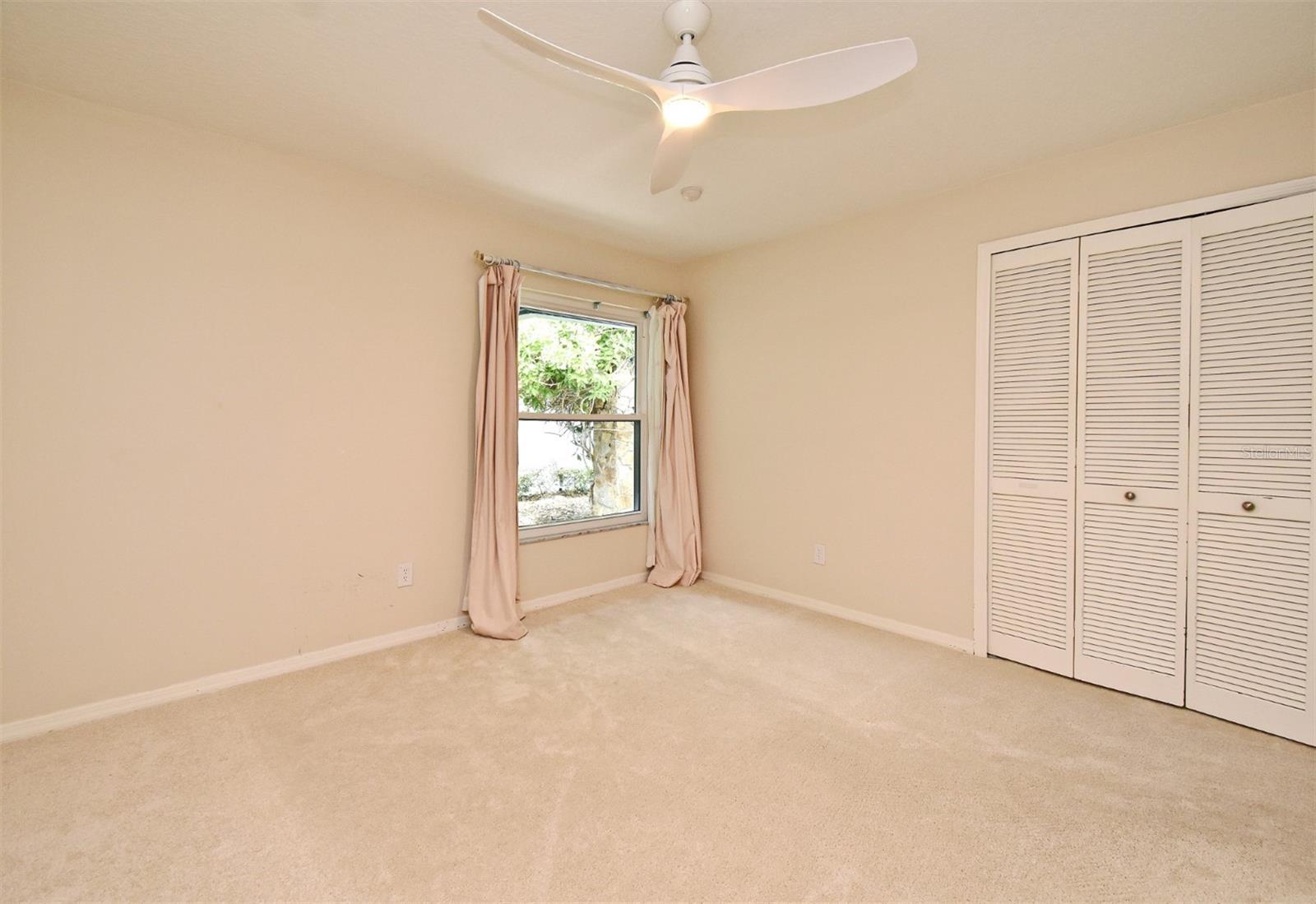 Image 40 of 60 For 380 White Oak Cir