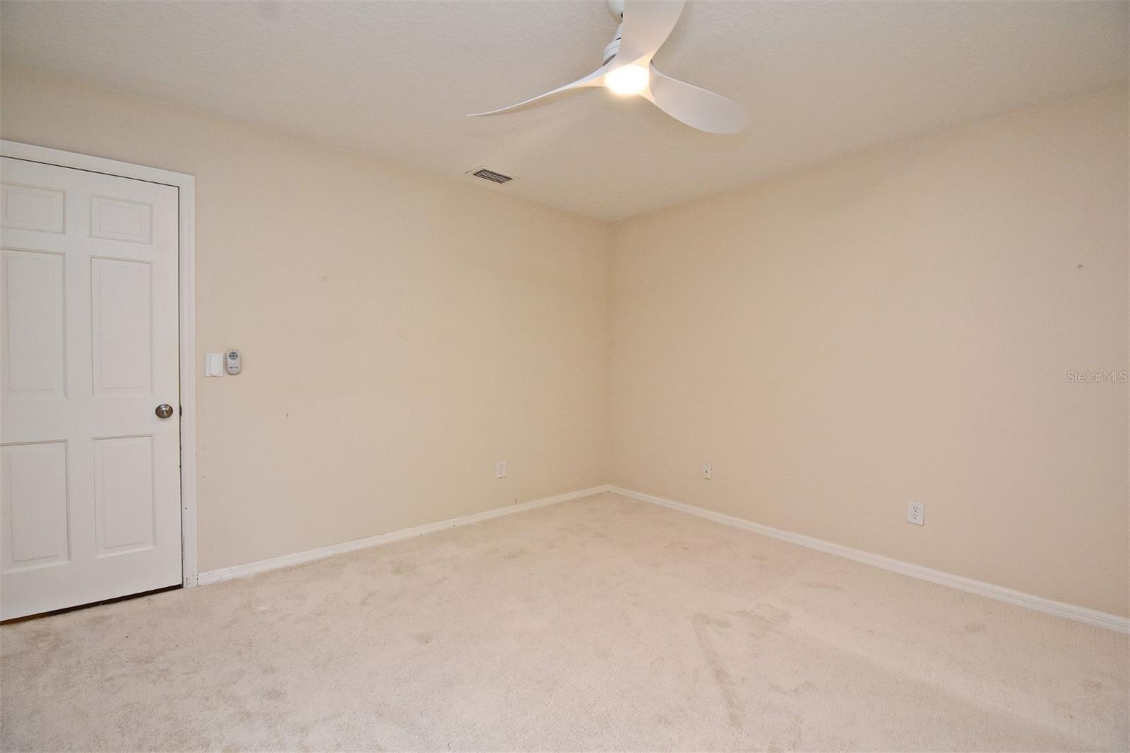 Image 41 of 60 For 380 White Oak Cir