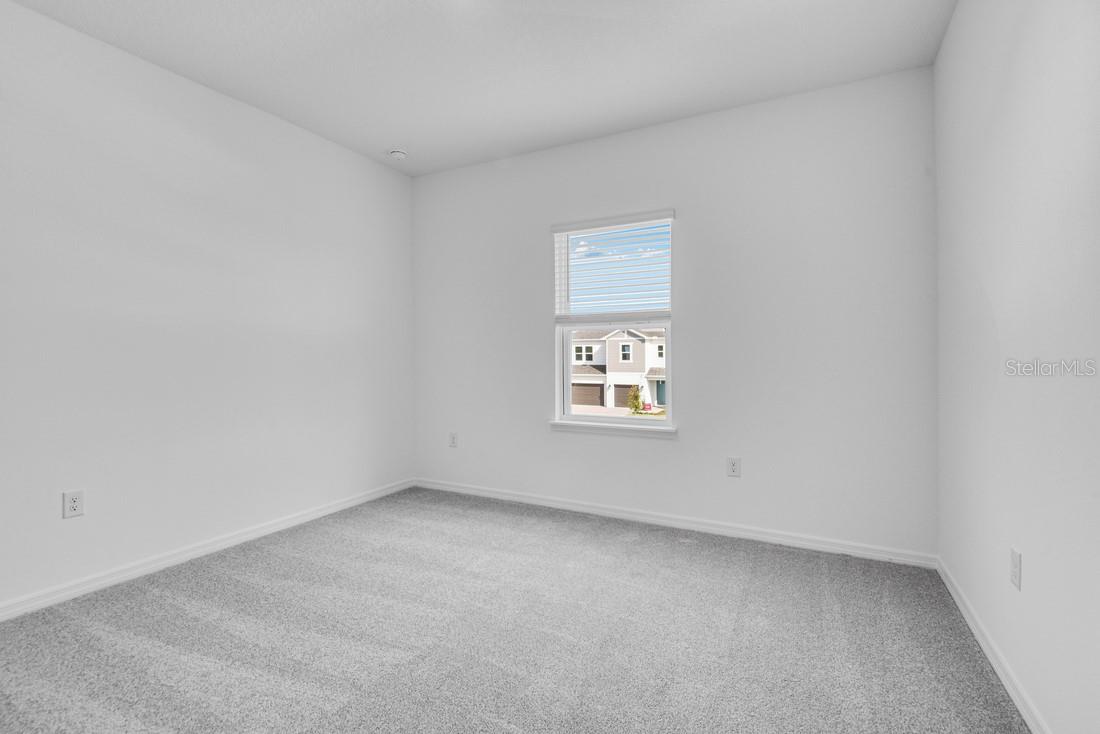 Image 25 of 51 For 846 Junonia Boulevard