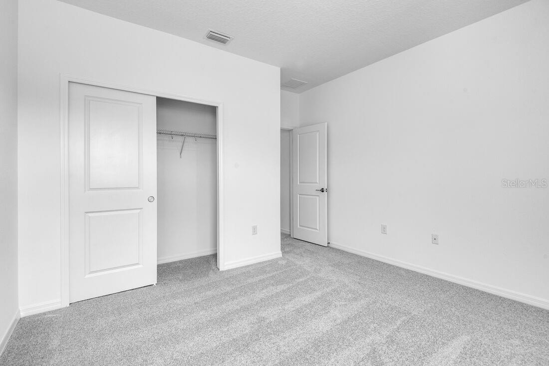 Image 28 of 51 For 846 Junonia Boulevard