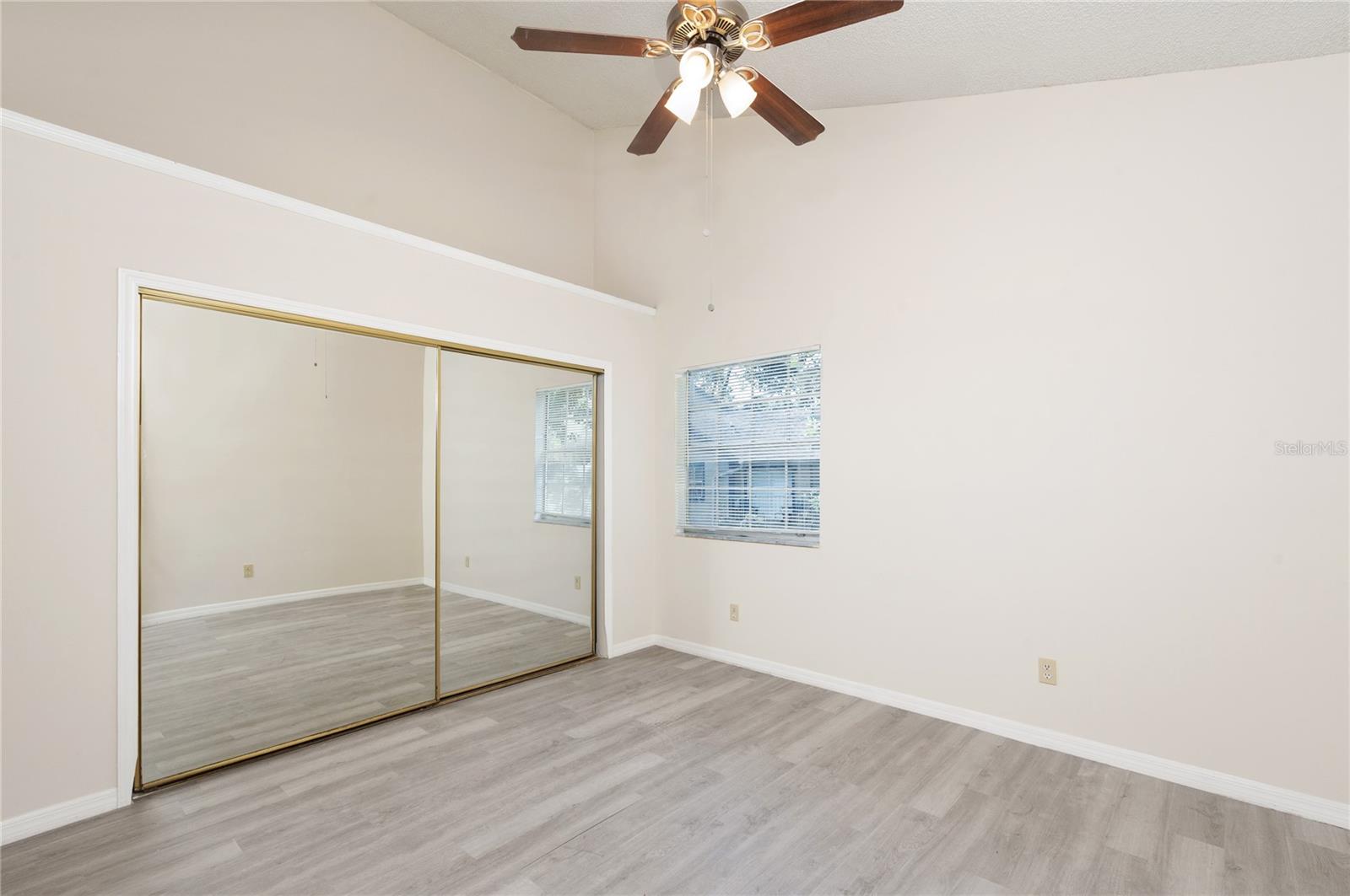 Image 15 of 22 For 943 Bakewell Court 205