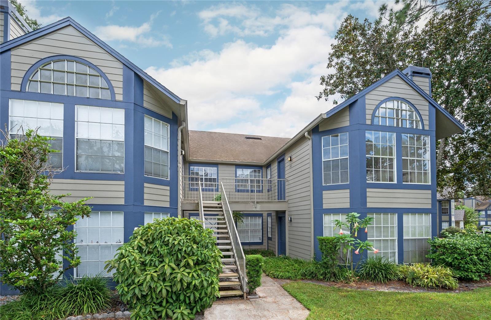 Image 3 of 22 For 943 Bakewell Court 205