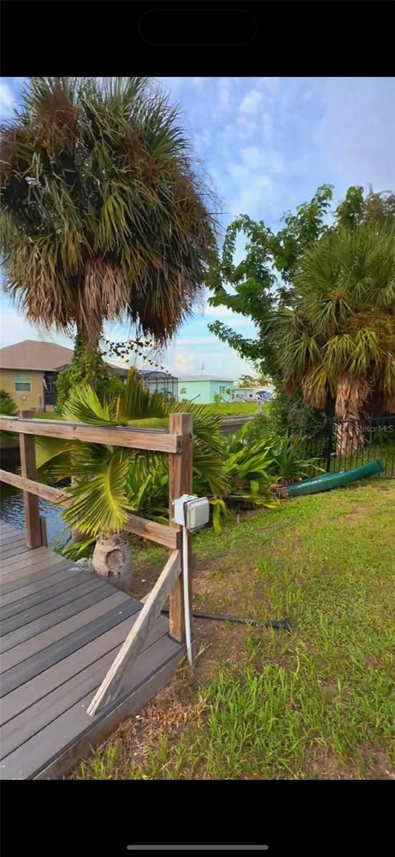 Image 13 of 26 For 832 4th Street