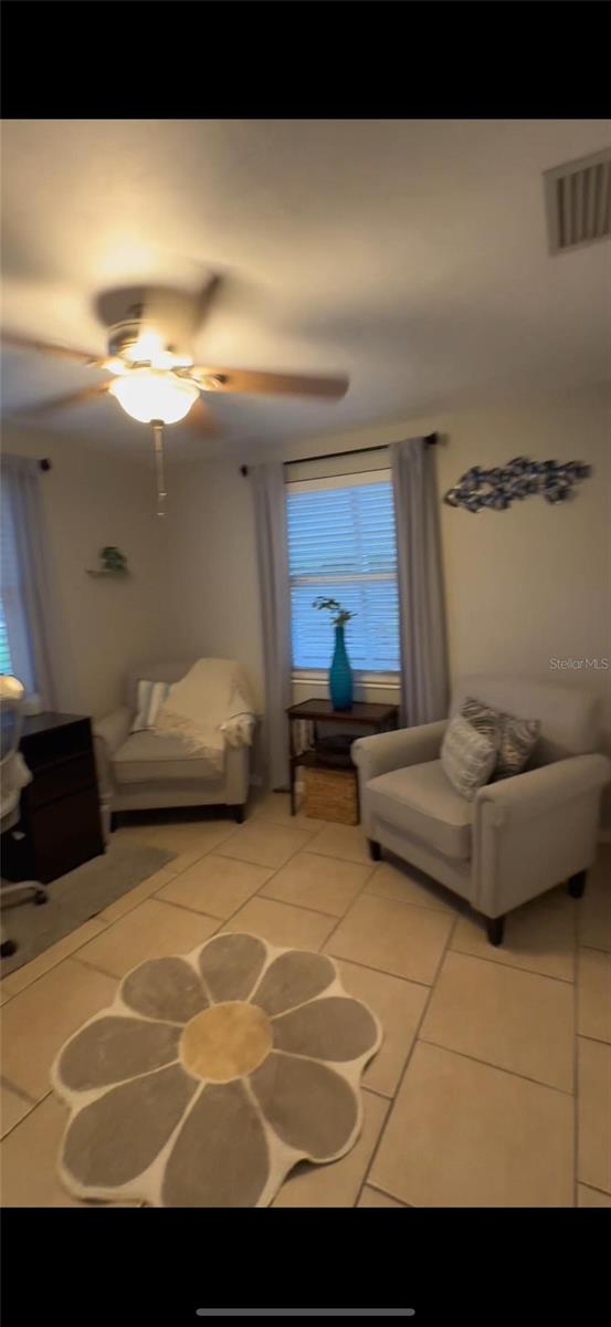 Image 24 of 26 For 832 4th Street