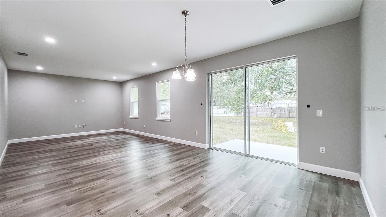 Image 12 of 25 For 2725 Nova Drive