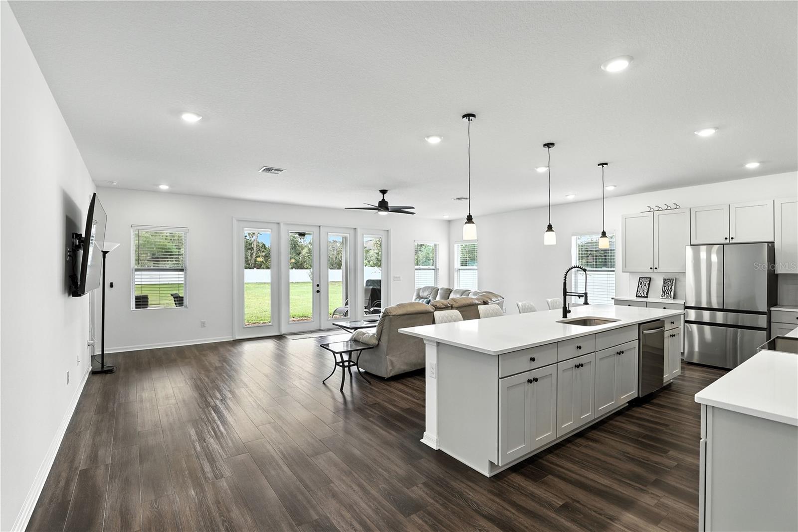Image 11 of 44 For 1647 Meadowlark Drive