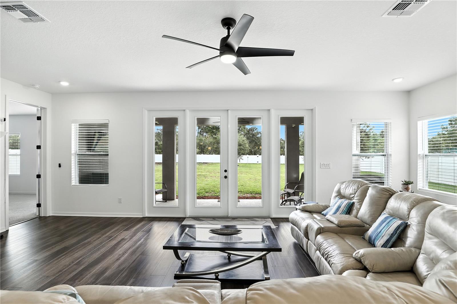 Image 16 of 44 For 1647 Meadowlark Drive