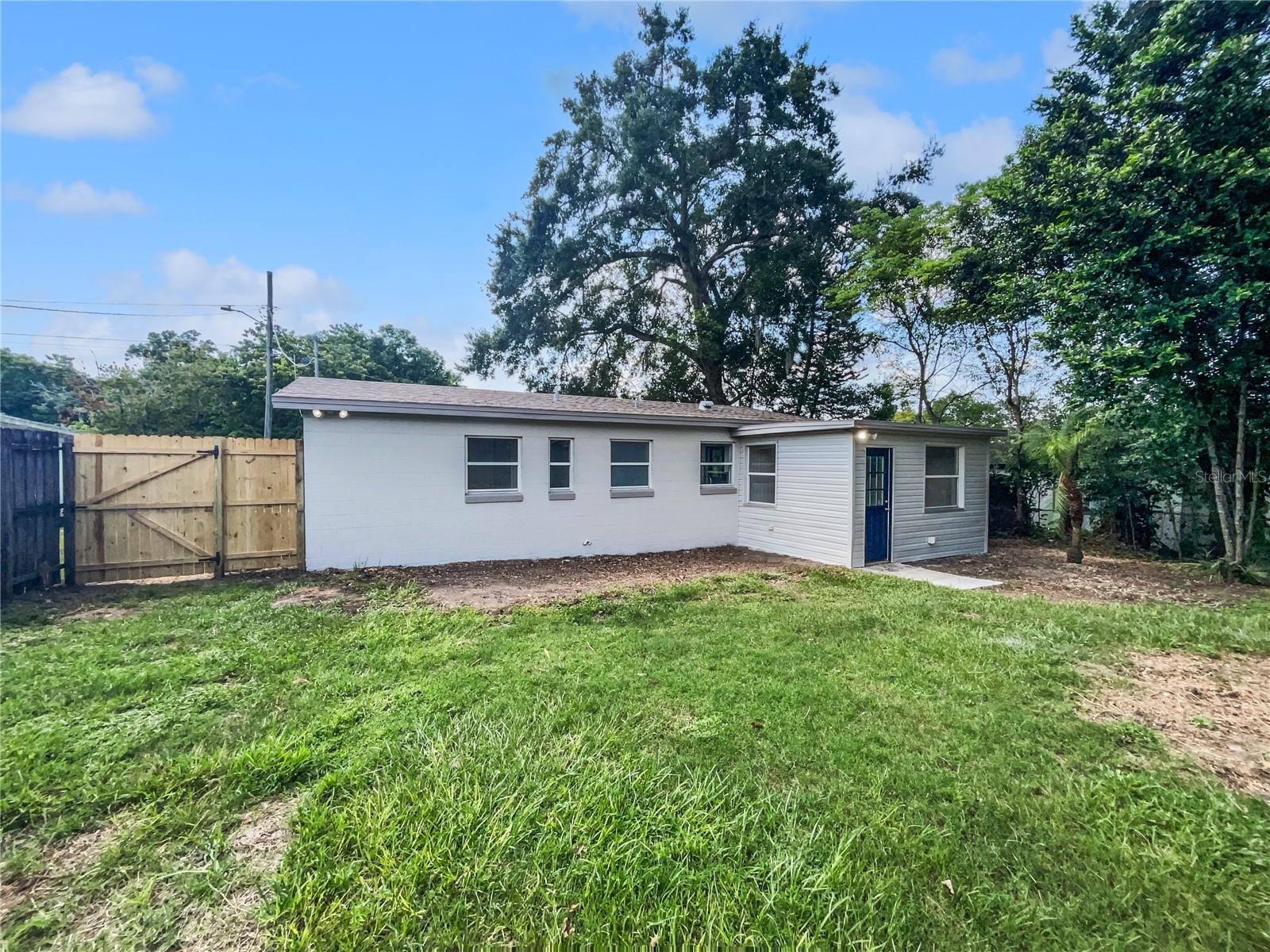 Image 17 of 17 For 1207 Helen Street