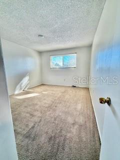 Image 15 of 27 For 916 Lake Destiny Road E