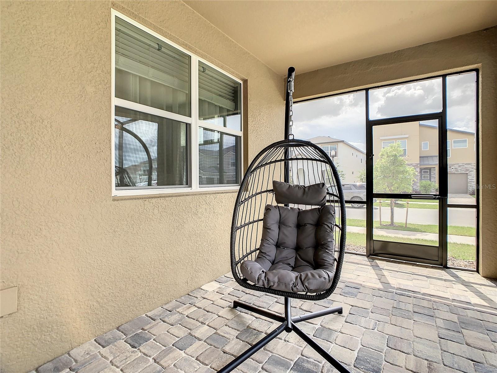 Image 86 of 92 For 8919 Tropical Haven Court