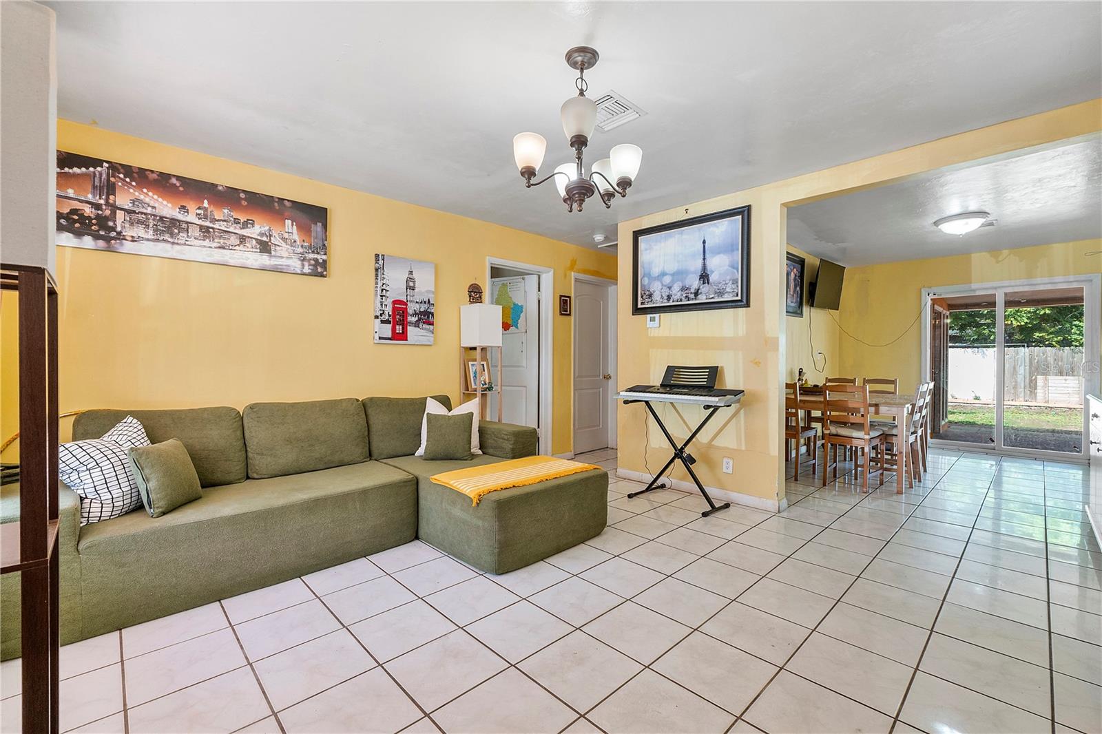Image 4 of 25 For 5161 Andrews Avenue