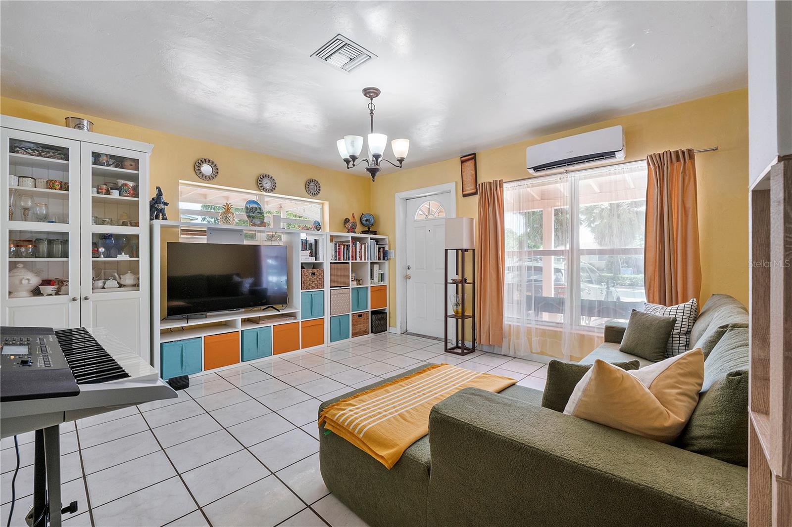 Image 5 of 25 For 5161 Andrews Avenue