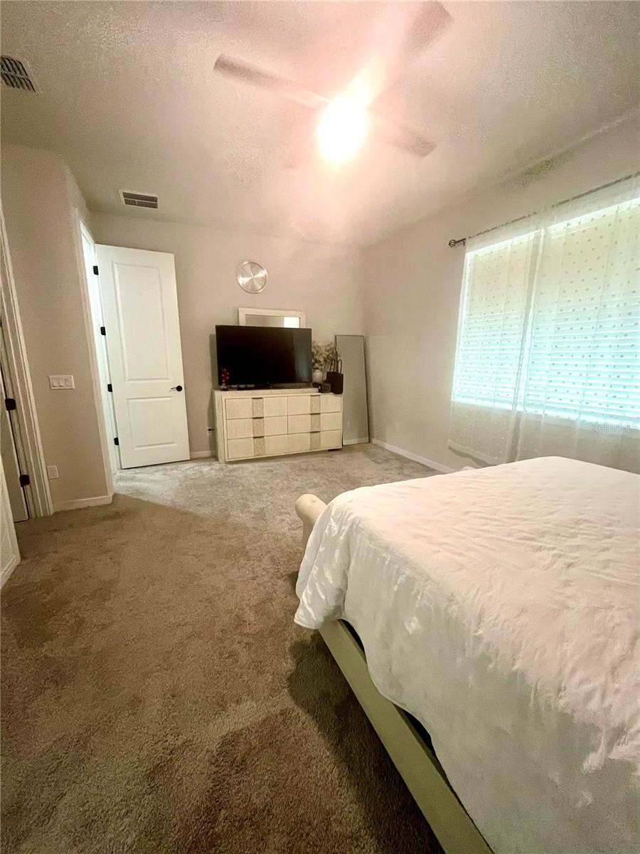 Image 15 of 22 For 5664 Arborvista Drive