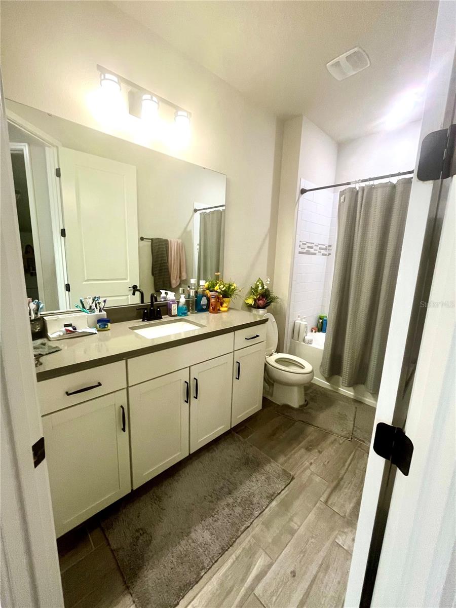 Image 21 of 22 For 5664 Arborvista Drive