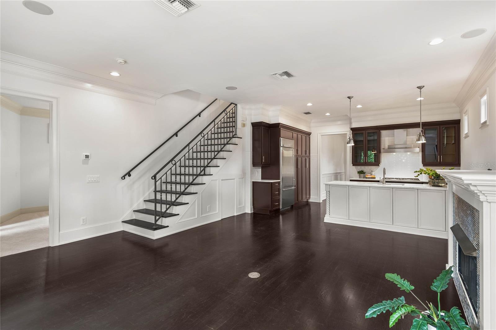 Image 19 of 39 For 1450 Chestnut Avenue