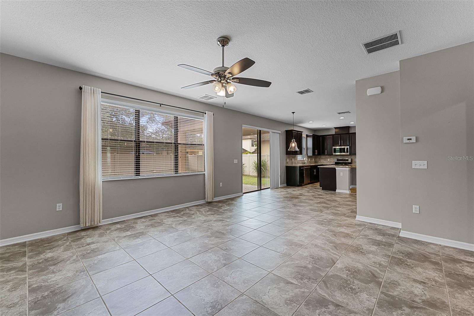 Image 12 of 51 For 10122 Armando Circle
