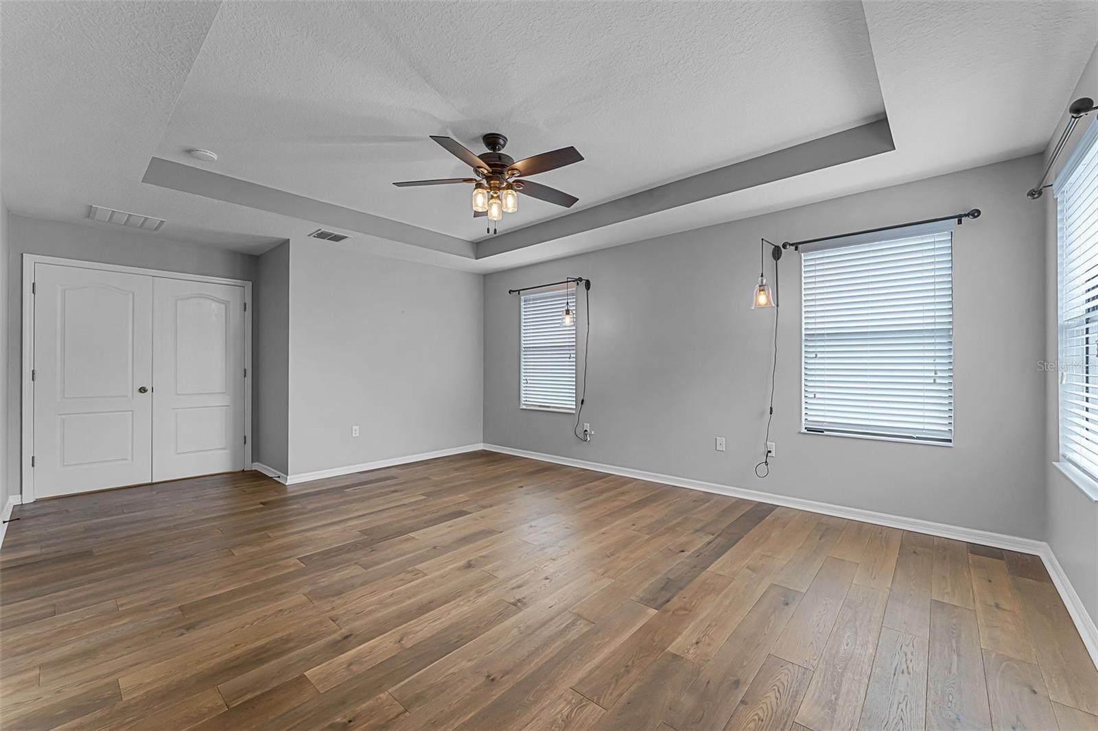Image 30 of 51 For 10122 Armando Circle