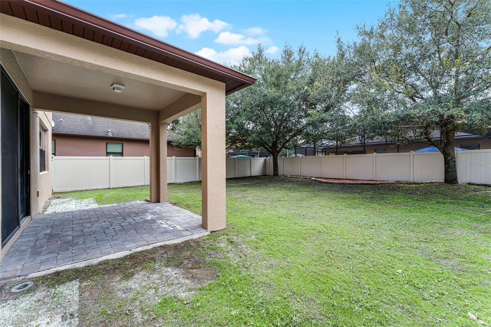 Image 39 of 51 For 10122 Armando Circle