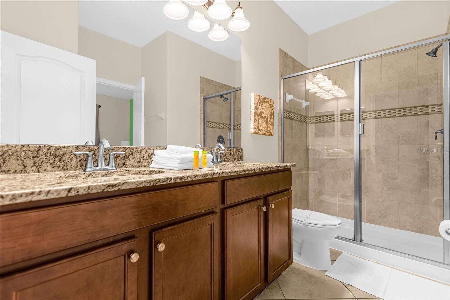 Image 40 of 54 For 1429 Wexford Way