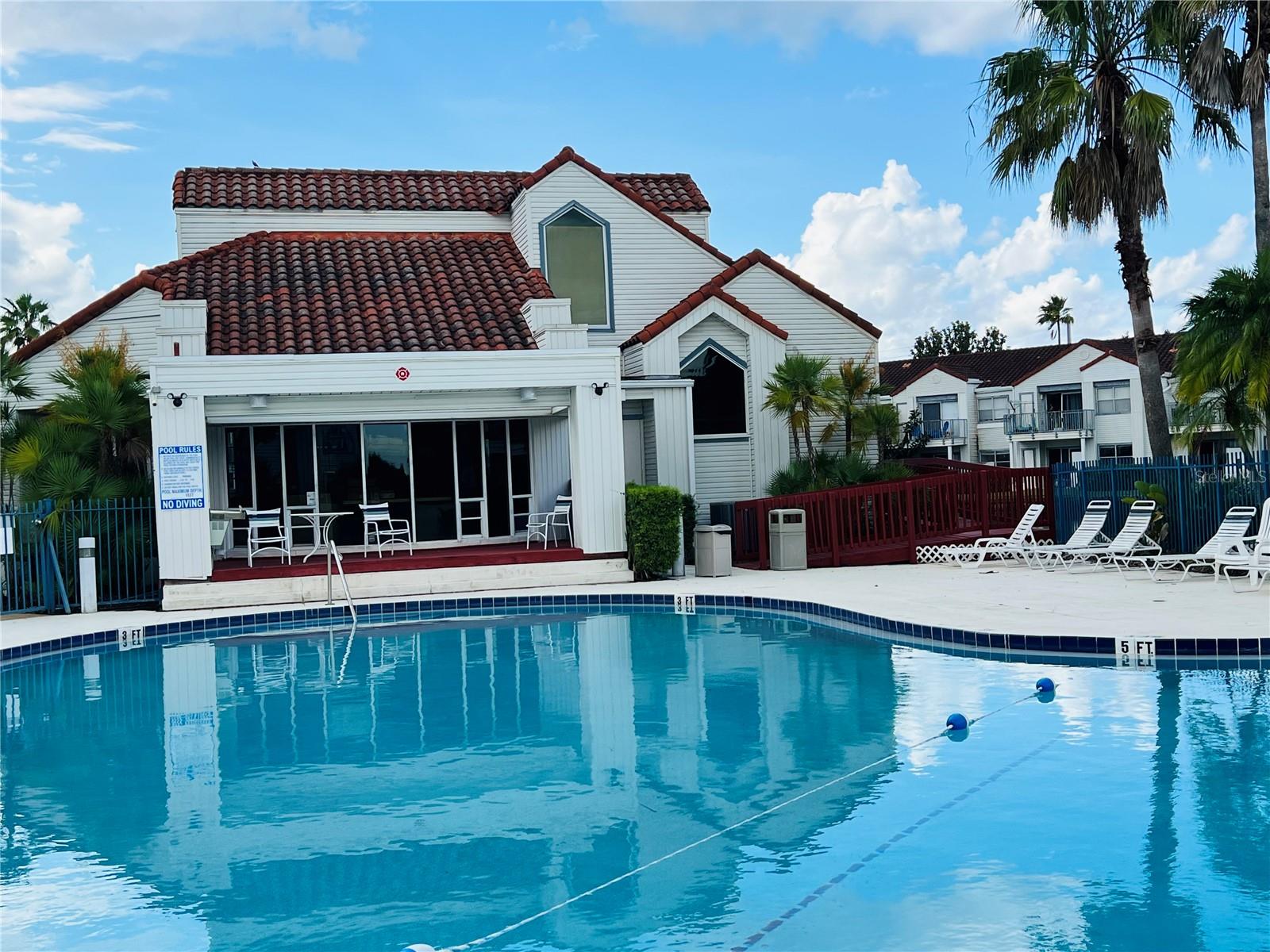 Image 15 of 16 For 2556 Woodgate Boulevard 103