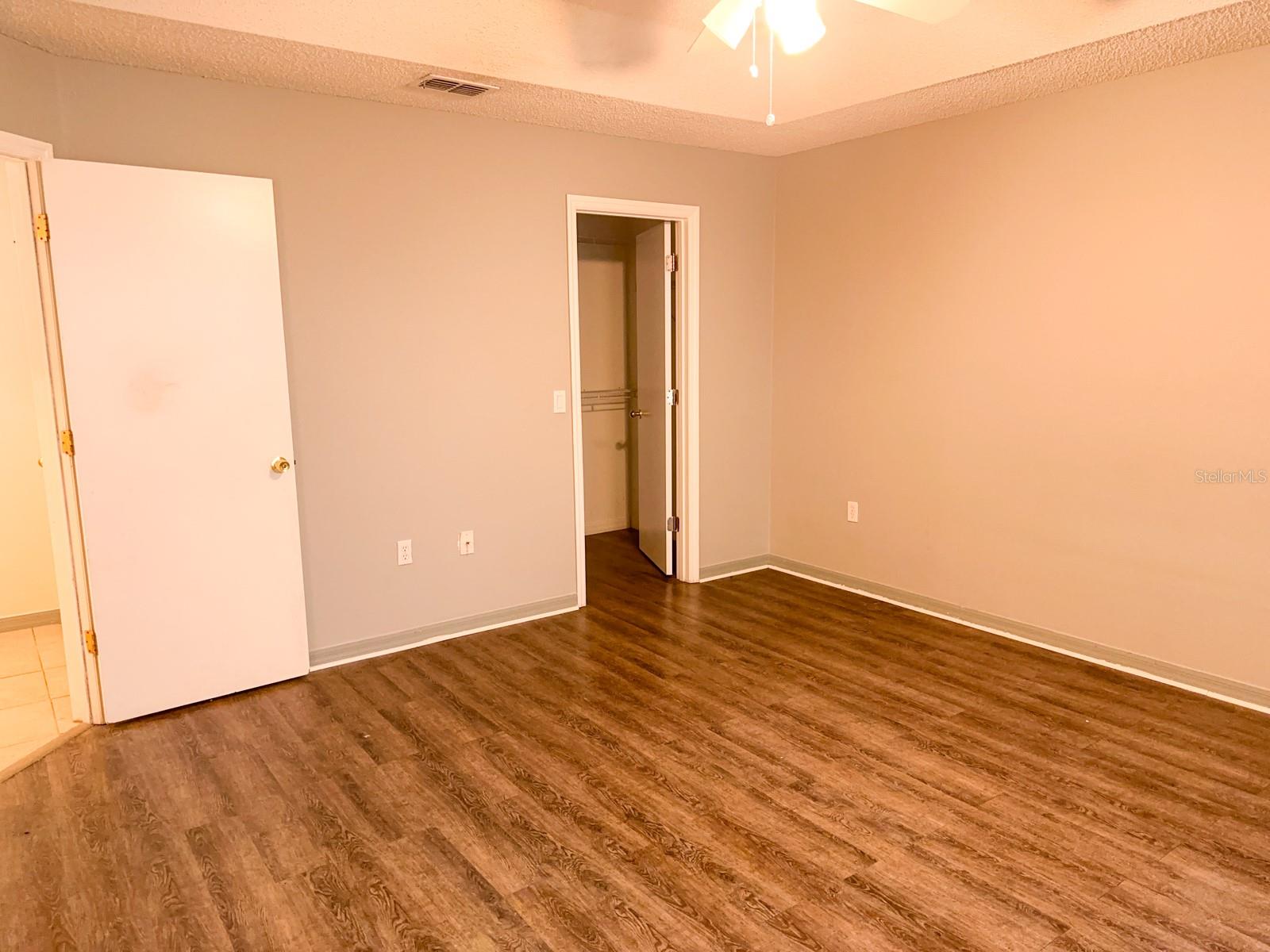 Image 13 of 21 For 416 Janice Kay Place