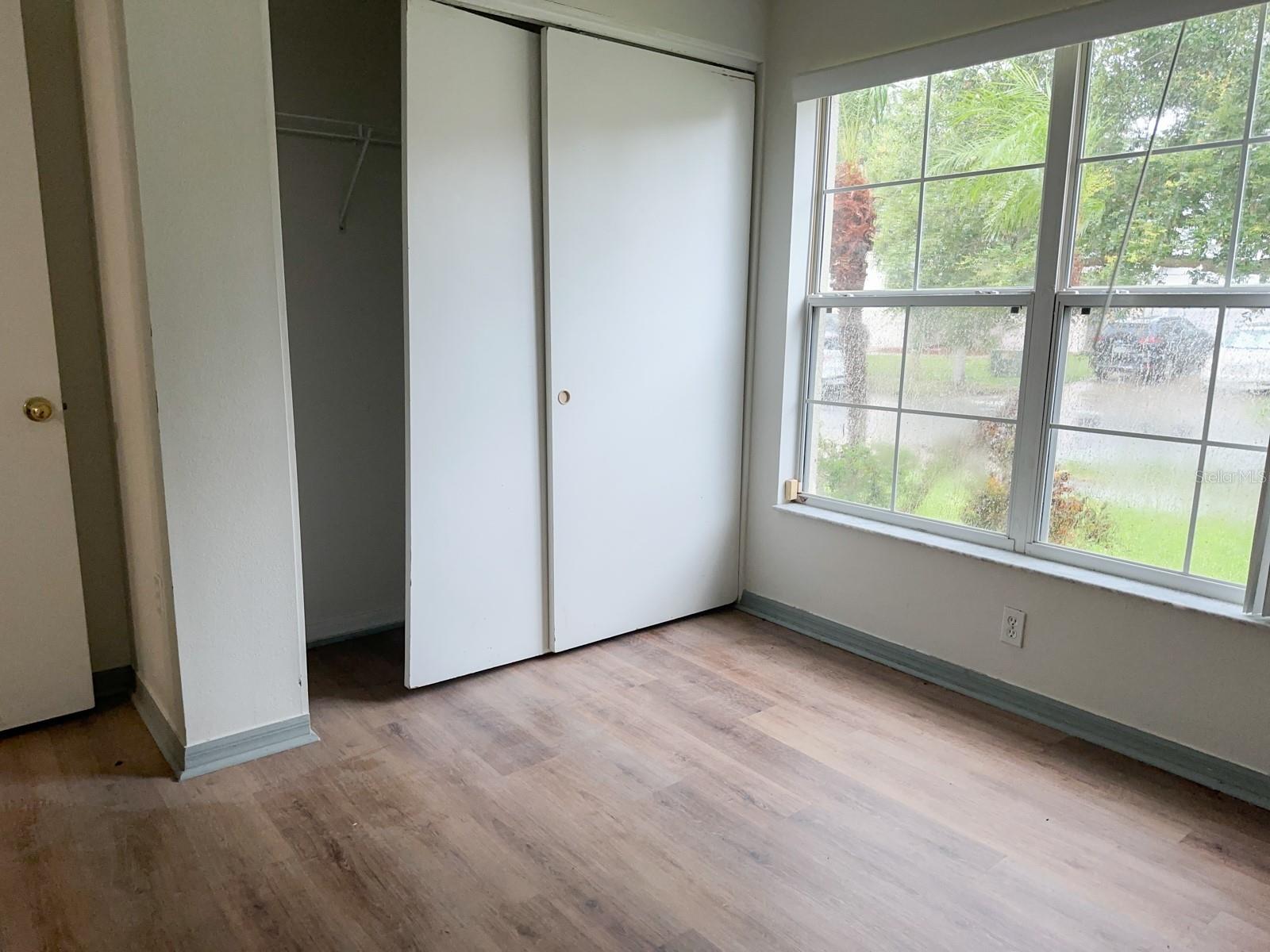 Image 20 of 21 For 416 Janice Kay Place