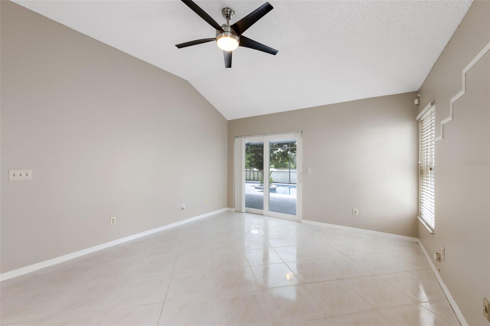 Image 19 of 44 For 12614 Newfield Drive